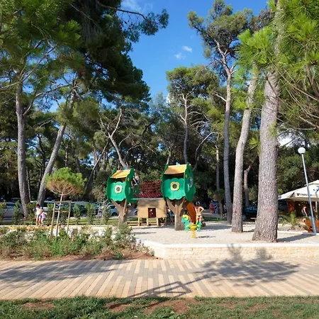 Lorena With Sea View Rovinj Exterior photo