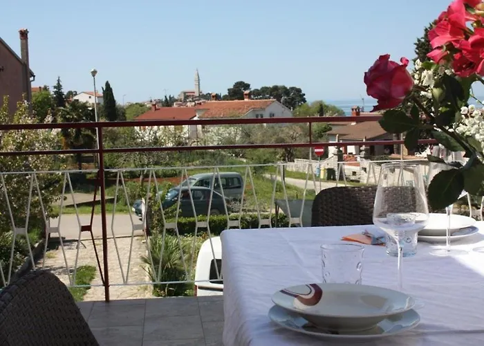 Lorena With Sea View