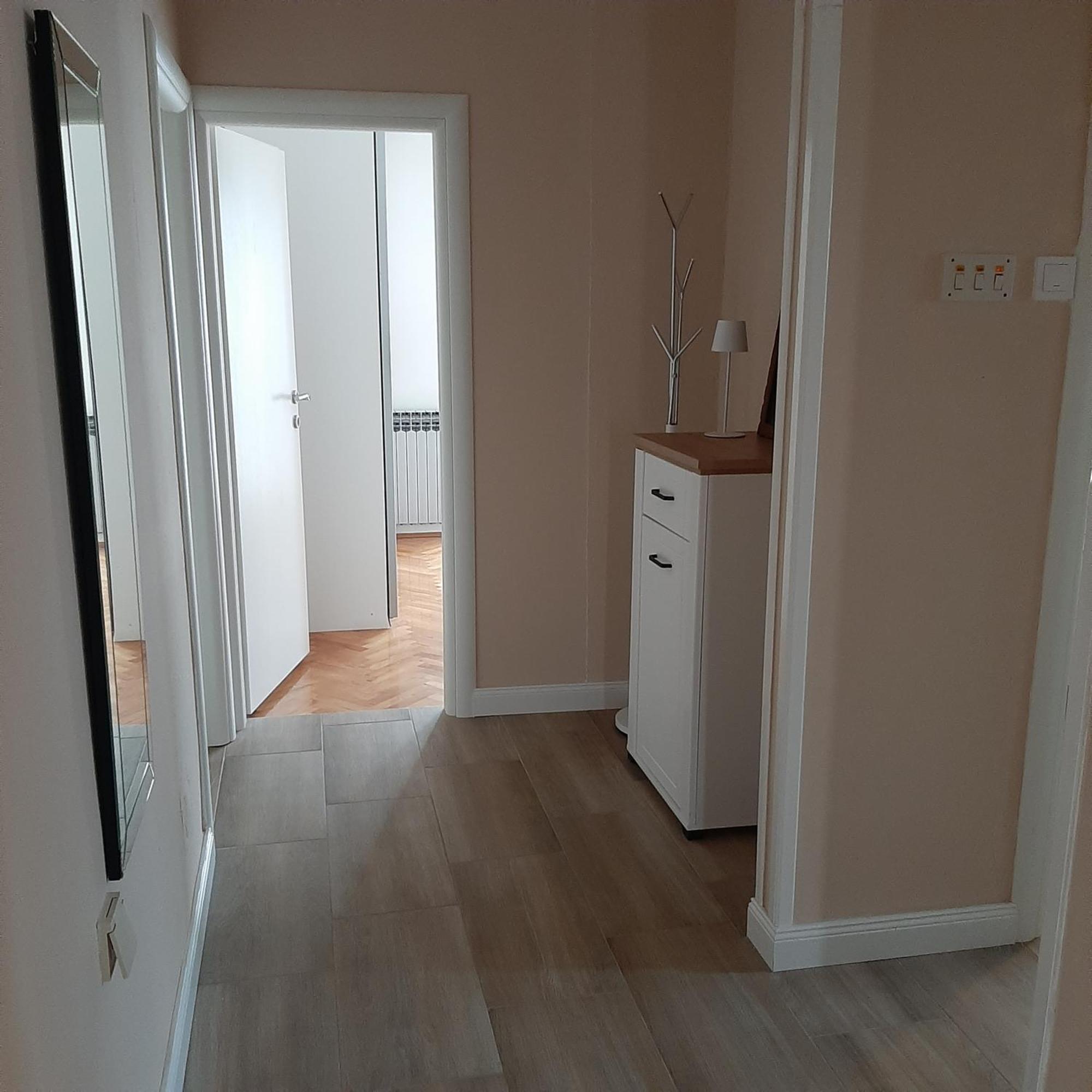 Lorena With Sea View Apartment