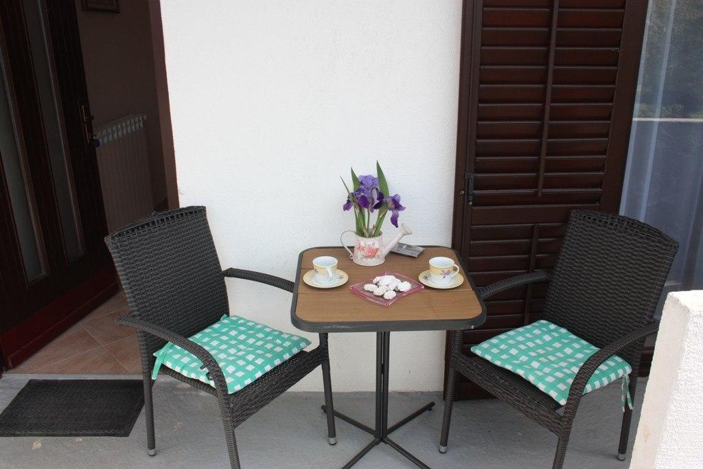 Apartment Lorena With Sea View